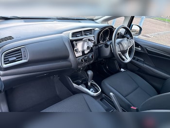 Used Honda Jazz 2018 for sale - 76954251: Photo