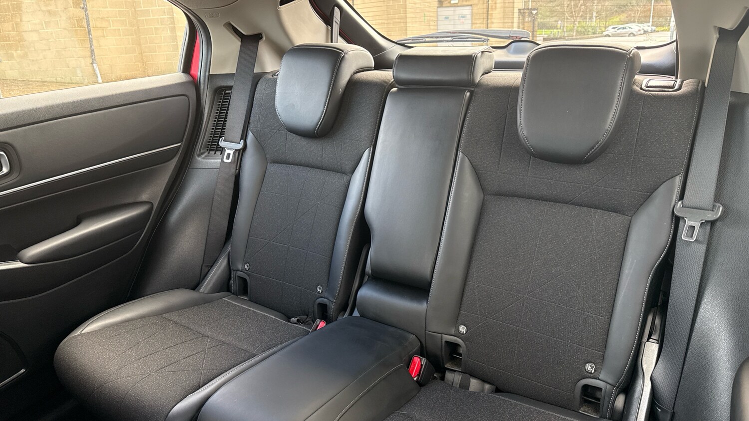 Used Honda HR-V 2022 for sale - 77210129: Photo 8