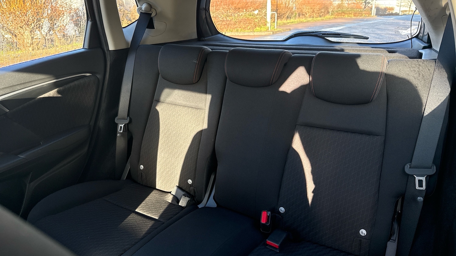 Used Honda Jazz 2019 for sale - 77210185: Photo 8