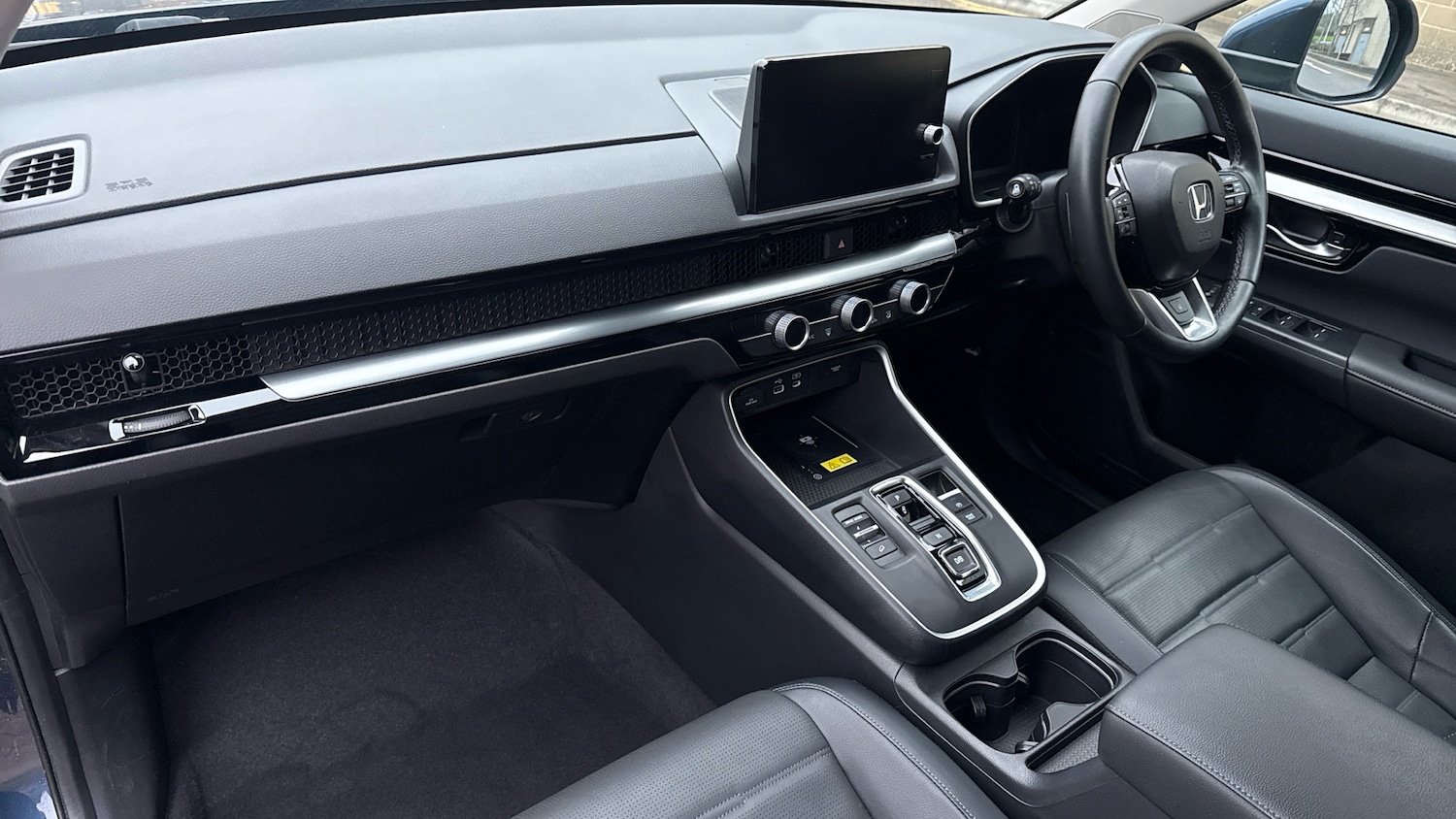 Used Honda CR-V 2025 for sale - 77063363: Photo 2