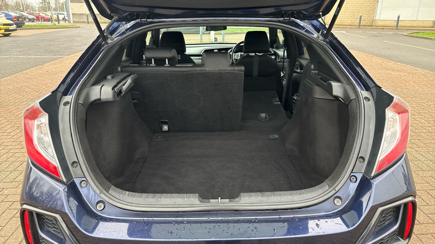 Used Honda Civic 2021 for sale - 77592075: Photo 19