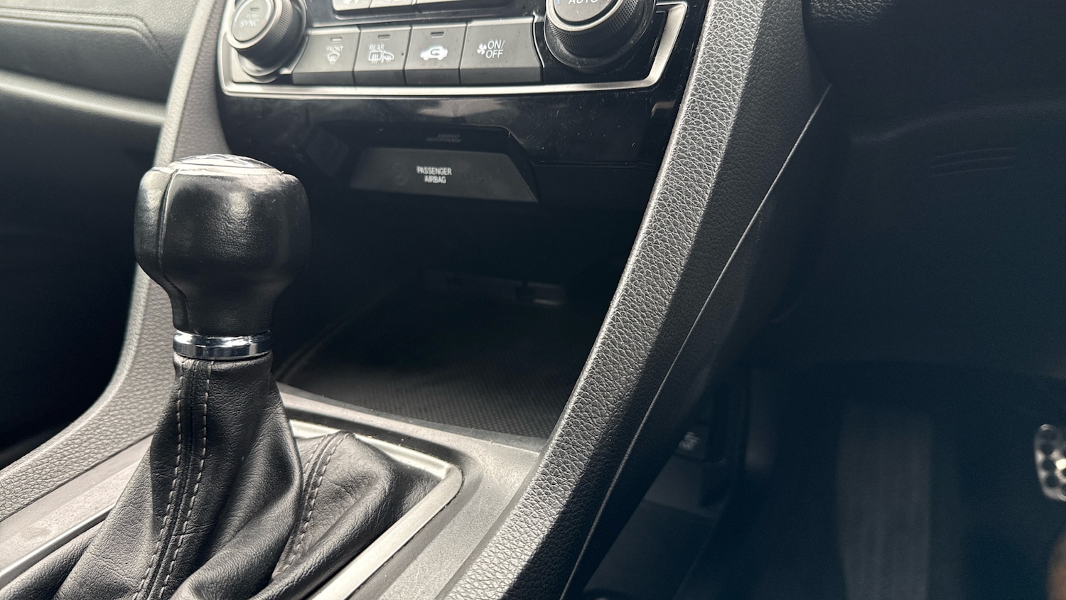 Used Honda Civic 2021 for sale - 77592075: Photo 23