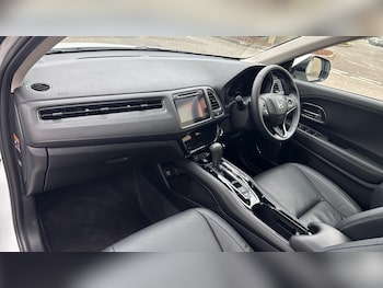 Used Honda HR-V 2019 for sale - 77300422: Photo