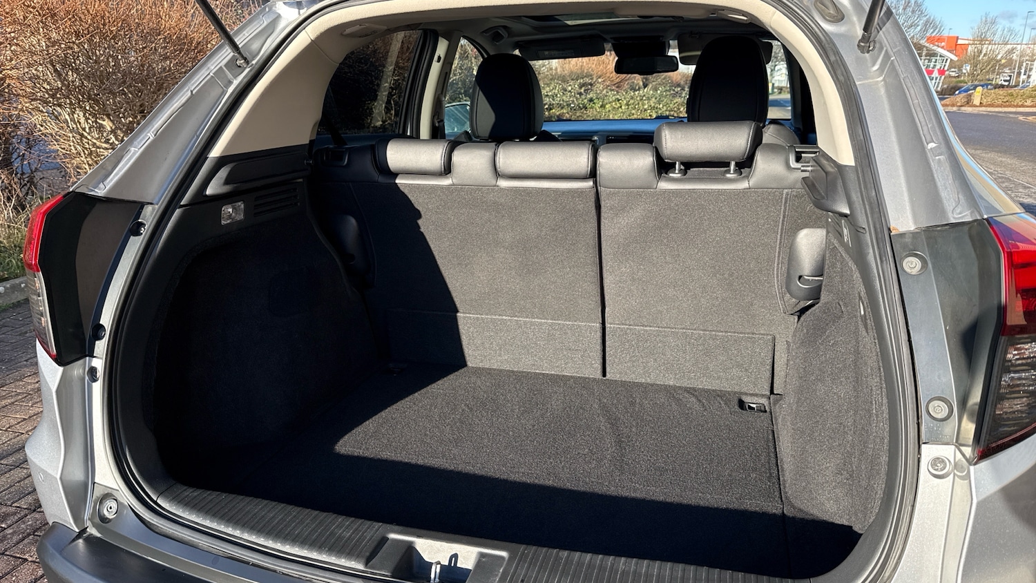 Used Honda HR-V 2019 for sale - 77095354: Photo 19