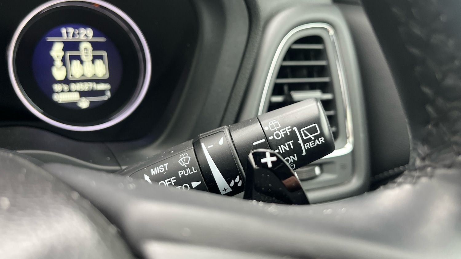 Used Honda HR-V 2018 for sale - 76161414: Photo 22