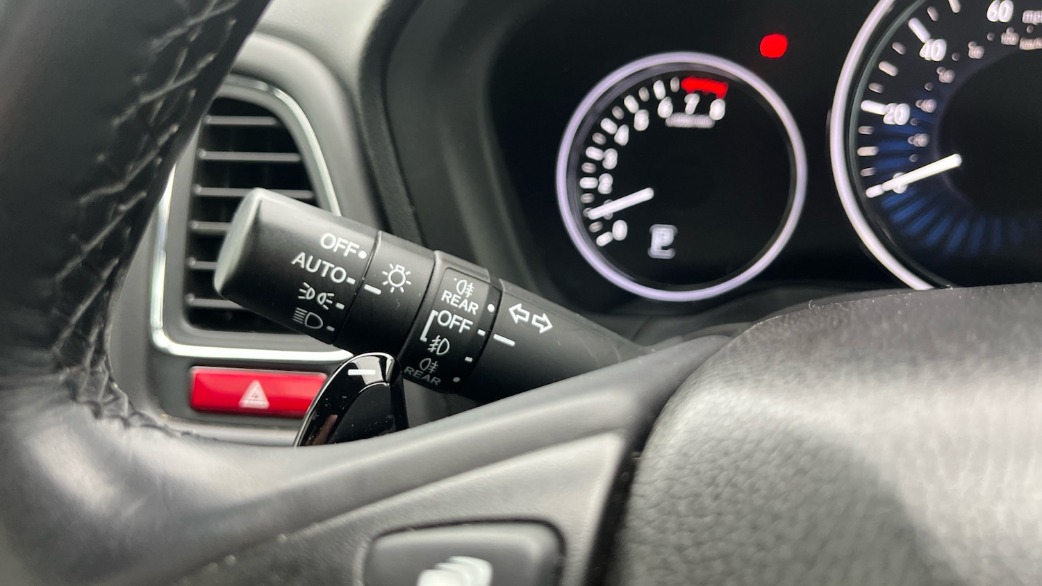 Used Honda HR-V 2018 for sale - 76161414: Photo 23