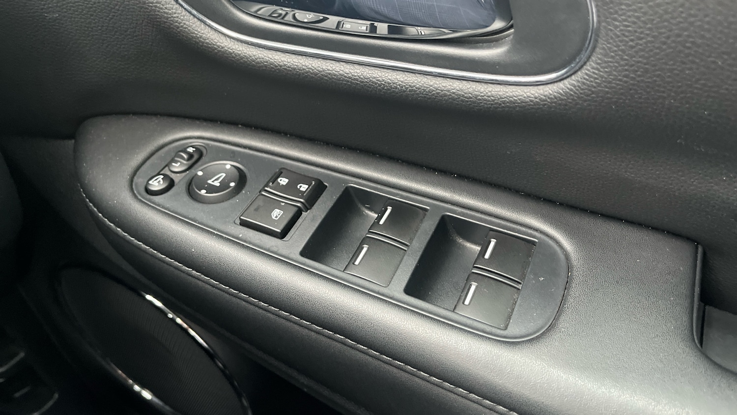 Used Honda HR-V 2018 for sale - 76161414: Photo 24