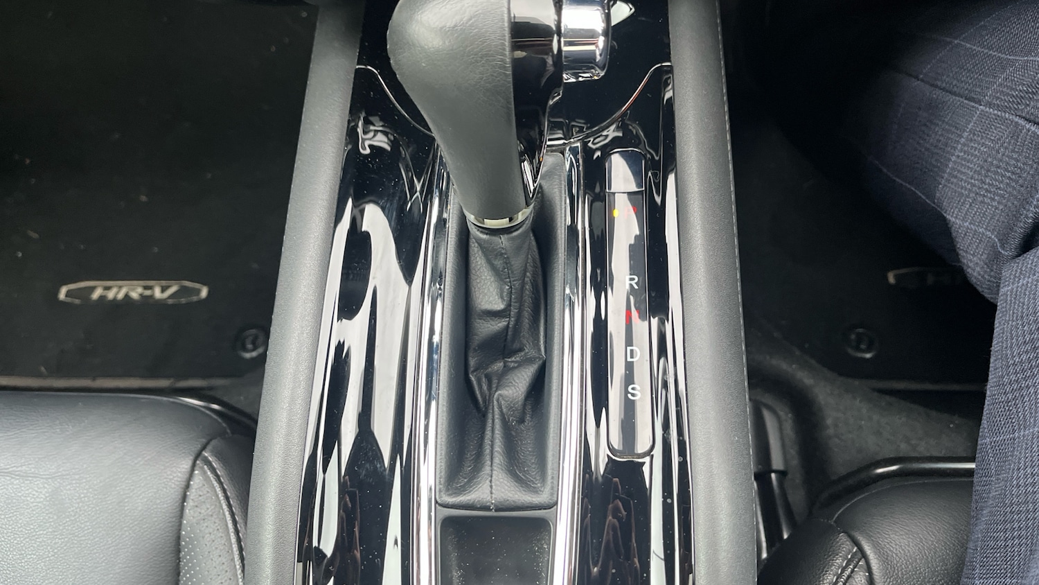 Used Honda HR-V 2018 for sale - 76161414: Photo 29