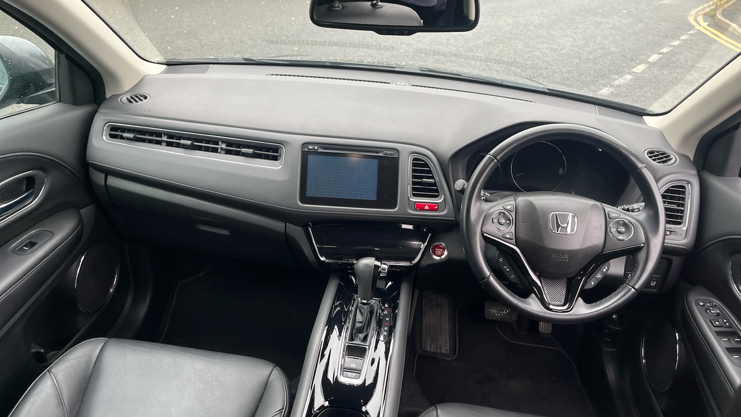 Used Honda HR-V 2018 for sale - 76161414: Photo 4