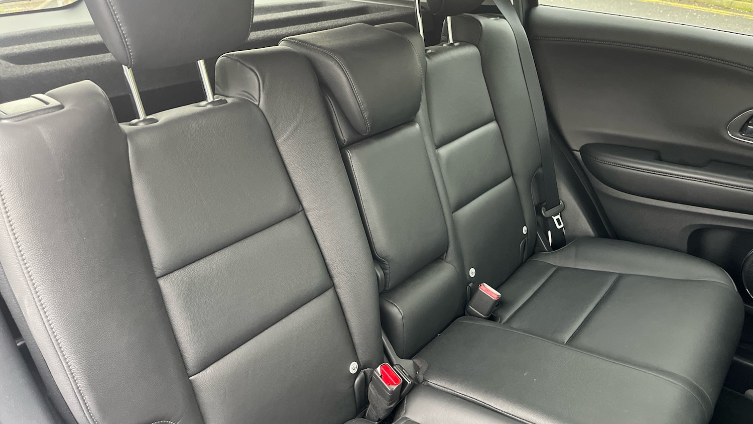 Used Honda HR-V 2018 for sale - 76161414: Photo 8