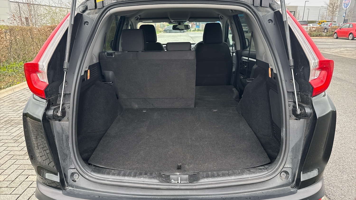 Used Honda CR-V 2021 for sale - 77630807: Photo 19