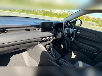 Used Honda HR-V 2023 for sale - 78537916: Photo