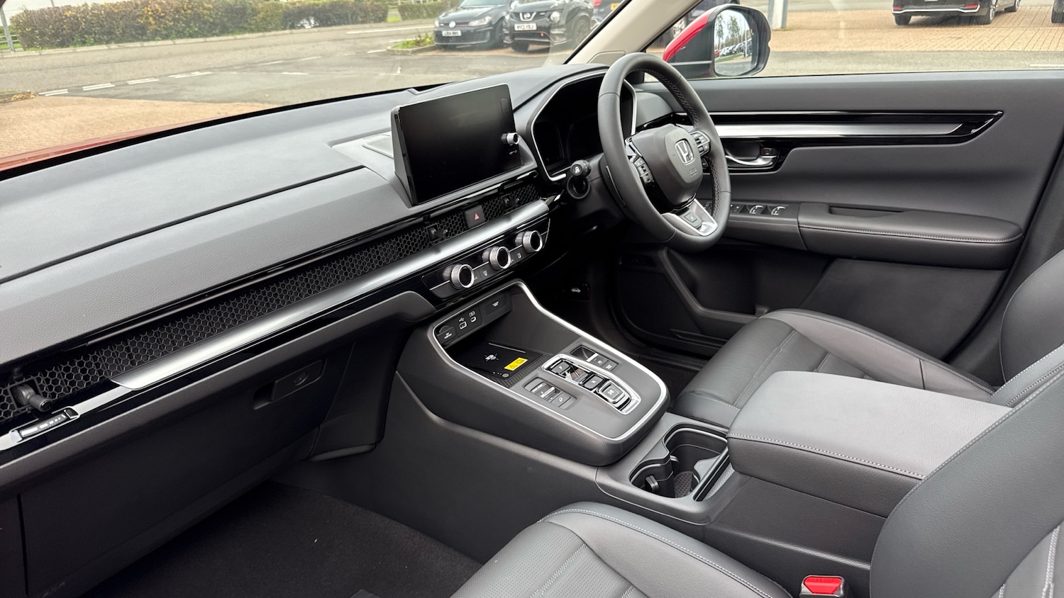 Used Honda CR-V 2025 for sale - 76161379: Photo 2