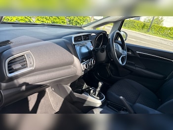 Used Honda Jazz 2017 for sale - 78537971: Photo