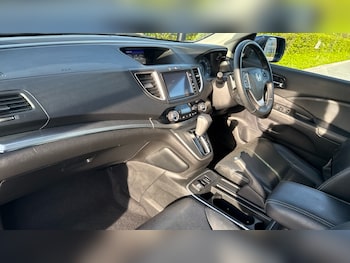 Used Honda CR-V 2017 for sale - 78042039: Photo