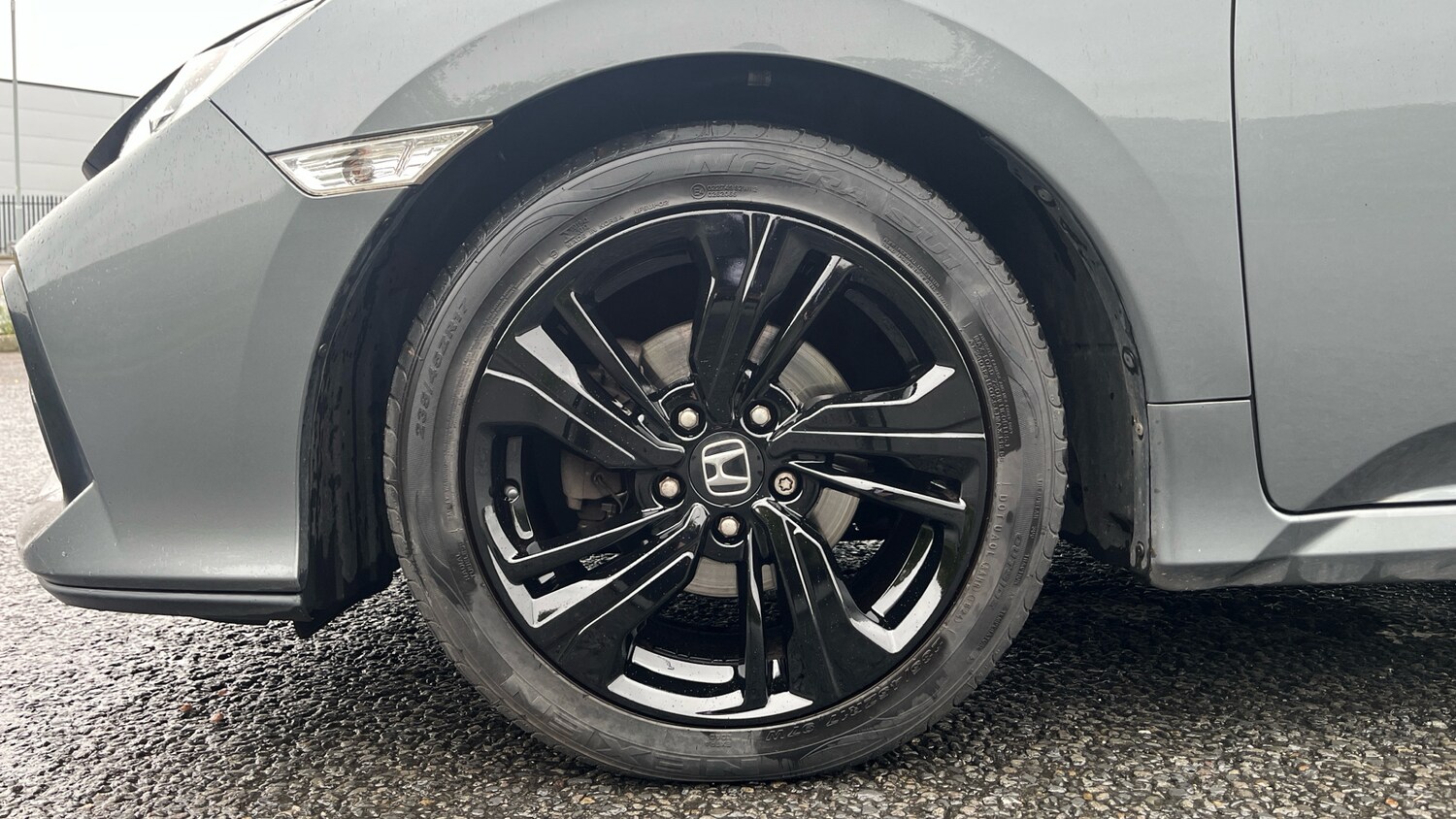 Used Honda Civic 2018 for sale - 76037825: Photo 9