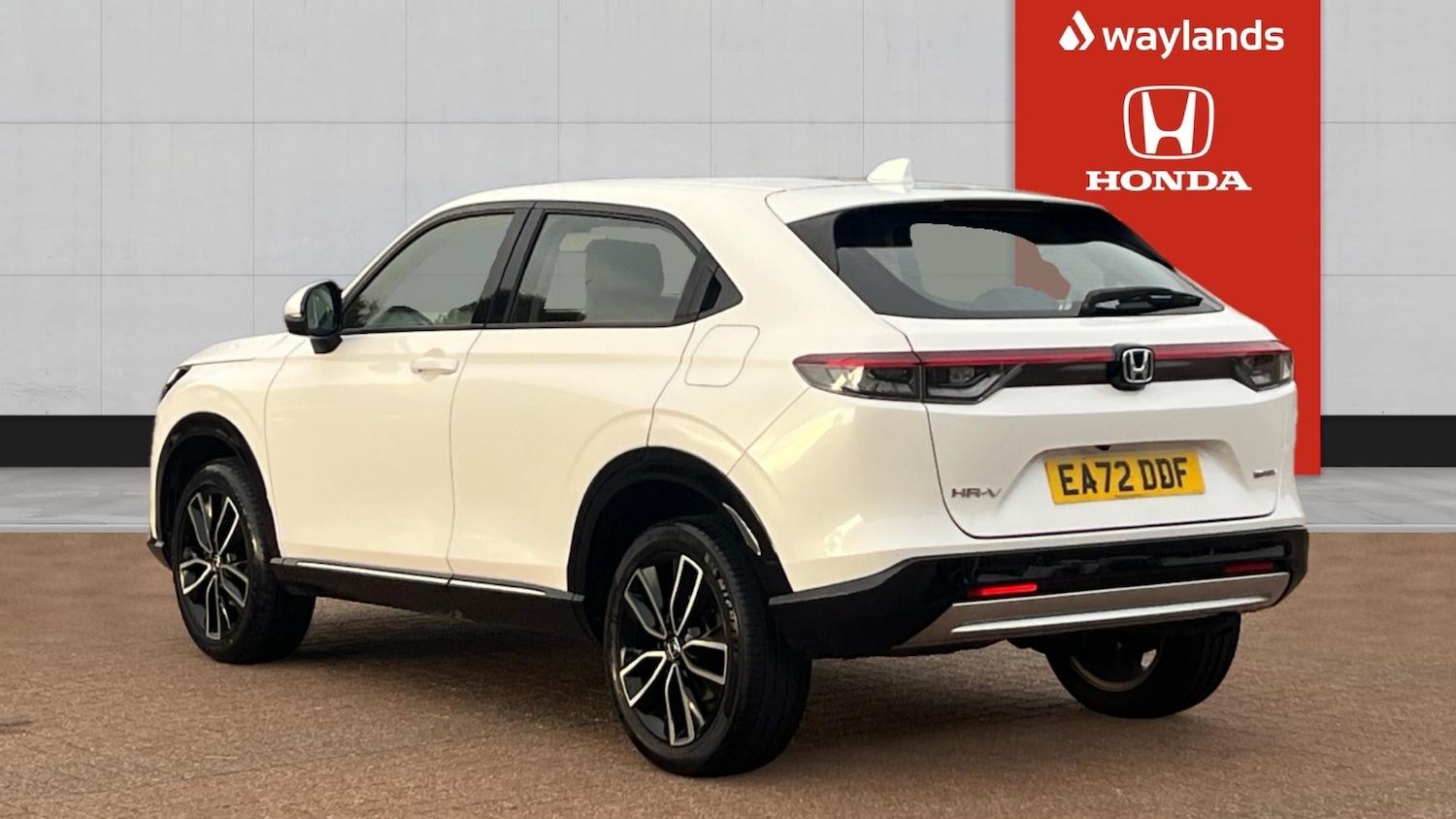 Used Honda HR-V 2022 for sale - 76161296: Photo 3