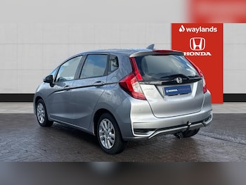 Used Honda Jazz 2018 for sale - 77241128: Photo