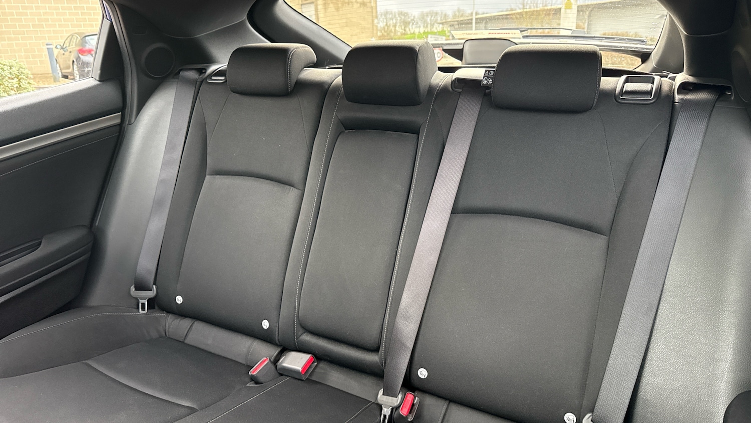 Used Honda Civic 2018 for sale - 77300421: Photo 8