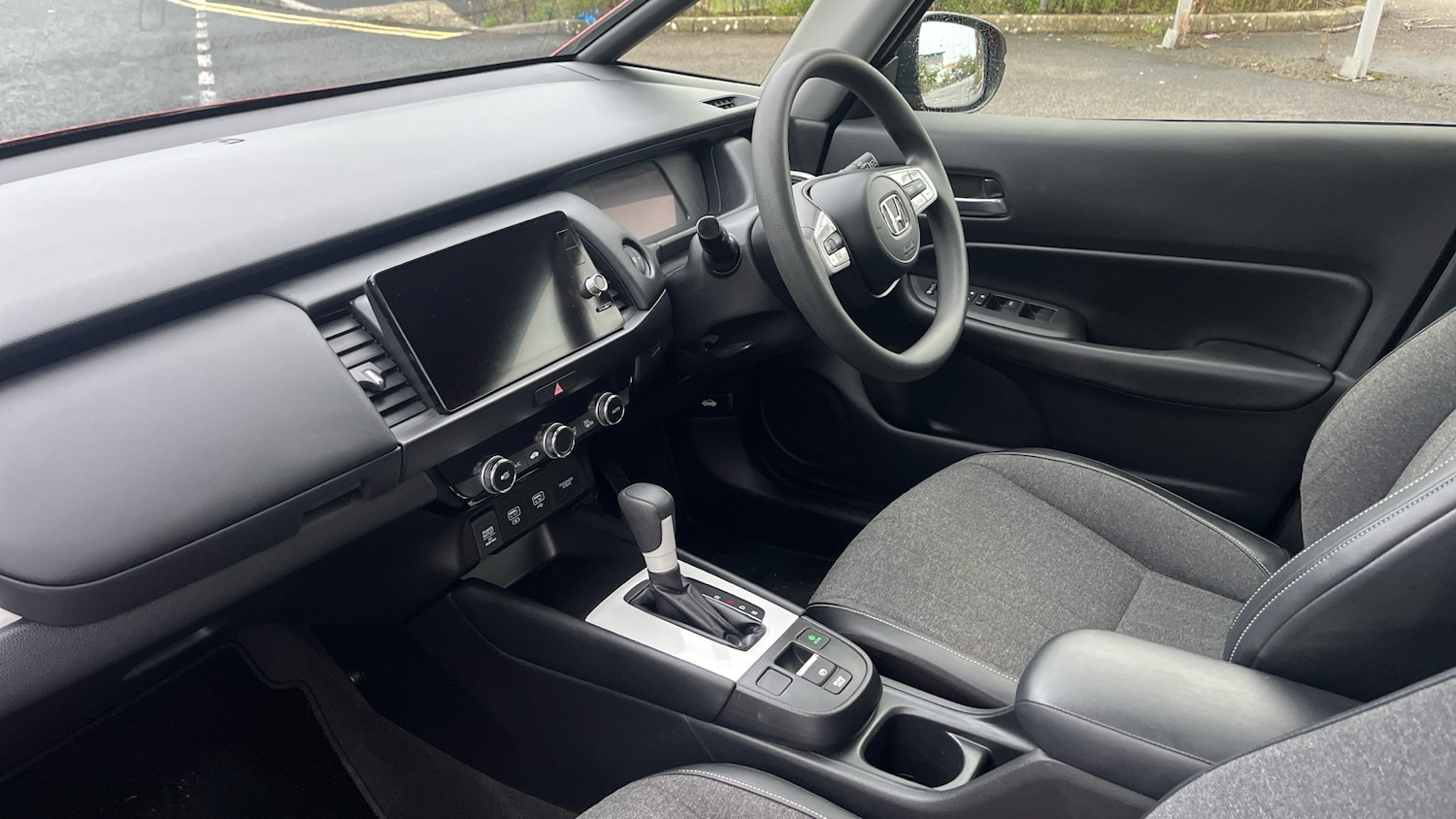 Used Honda Jazz 2021 for sale - 76161322: Photo 2