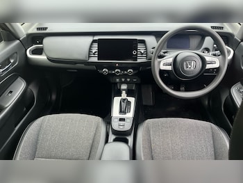 Used Honda Jazz 2021 for sale - 76161322: Photo