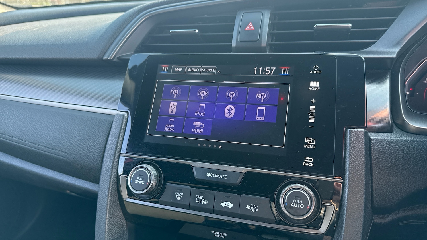 Used Honda Civic 2018 for sale - 77592081: Photo 24