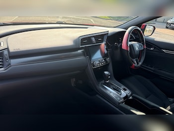 Used Honda Civic 2018 for sale - 77592081: Photo