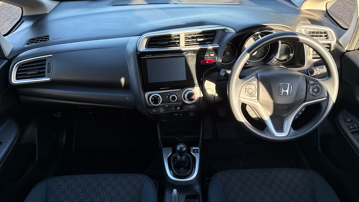 Used Honda Jazz 2018 for sale - 77210122: Photo 4