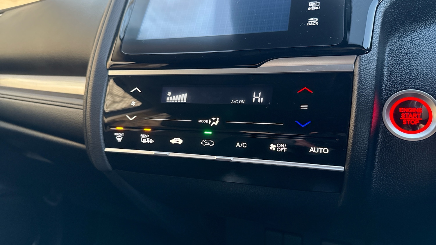 Used Honda Jazz 2018 for sale - 77210135: Photo 28