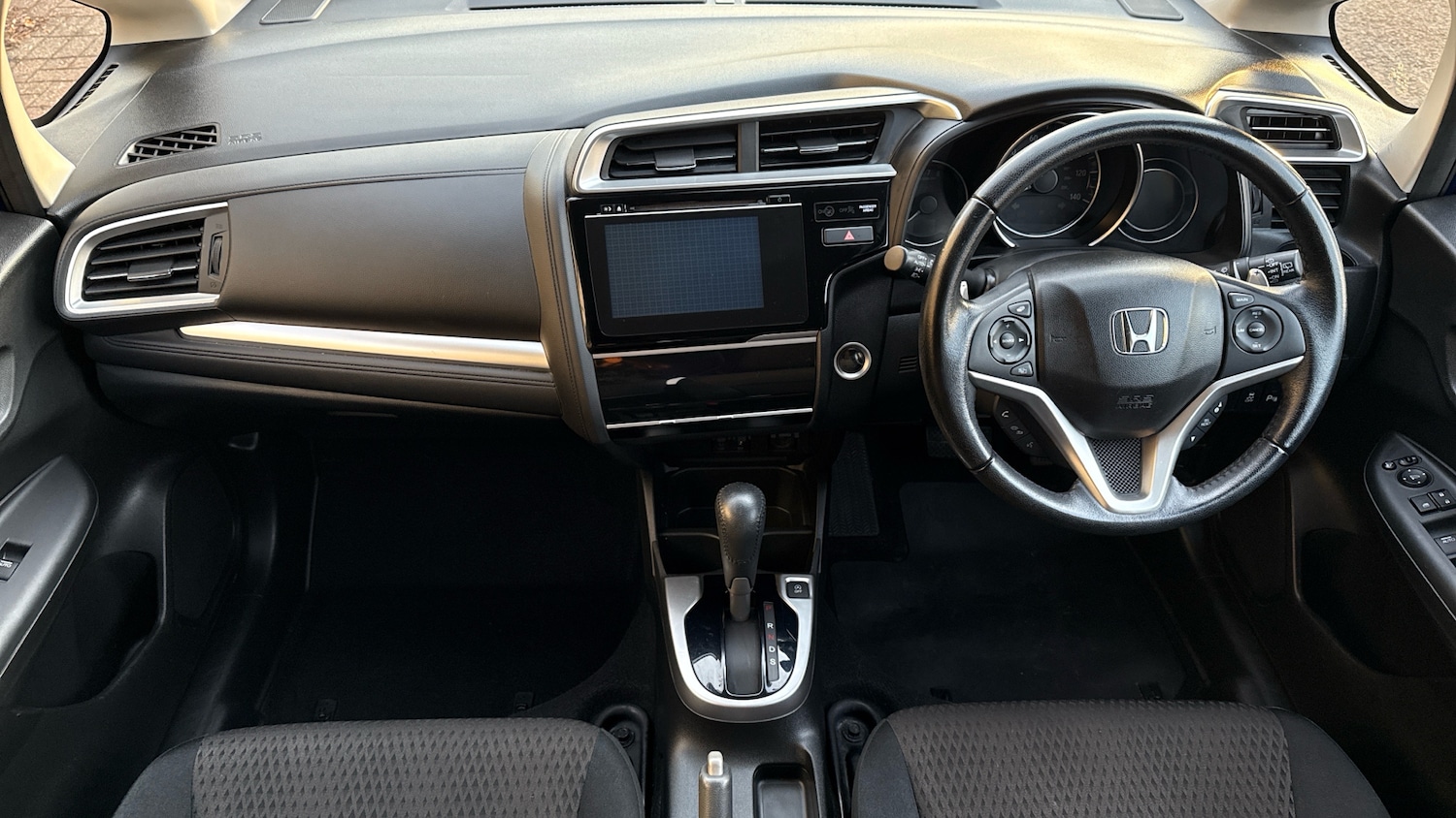 Used Honda Jazz 2018 for sale - 77210135: Photo 4