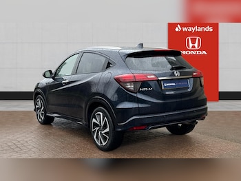 Used Honda HR-V 2019 for sale - 77116084: Photo