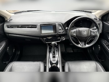 Used Honda HR-V 2019 for sale - 77116084: Photo