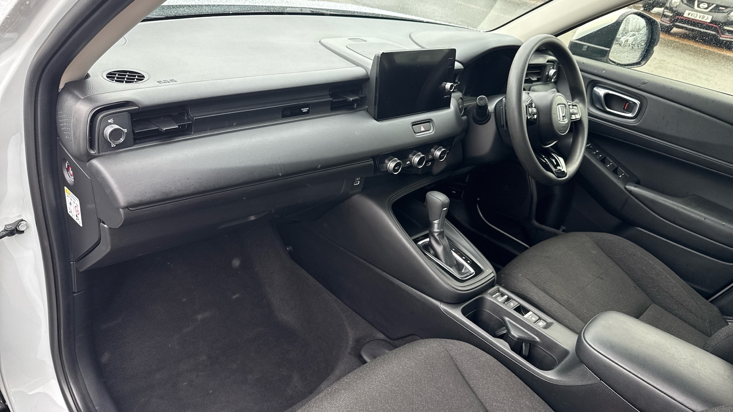 Used Honda HR-V 2023 for sale - 77545242: Photo 2