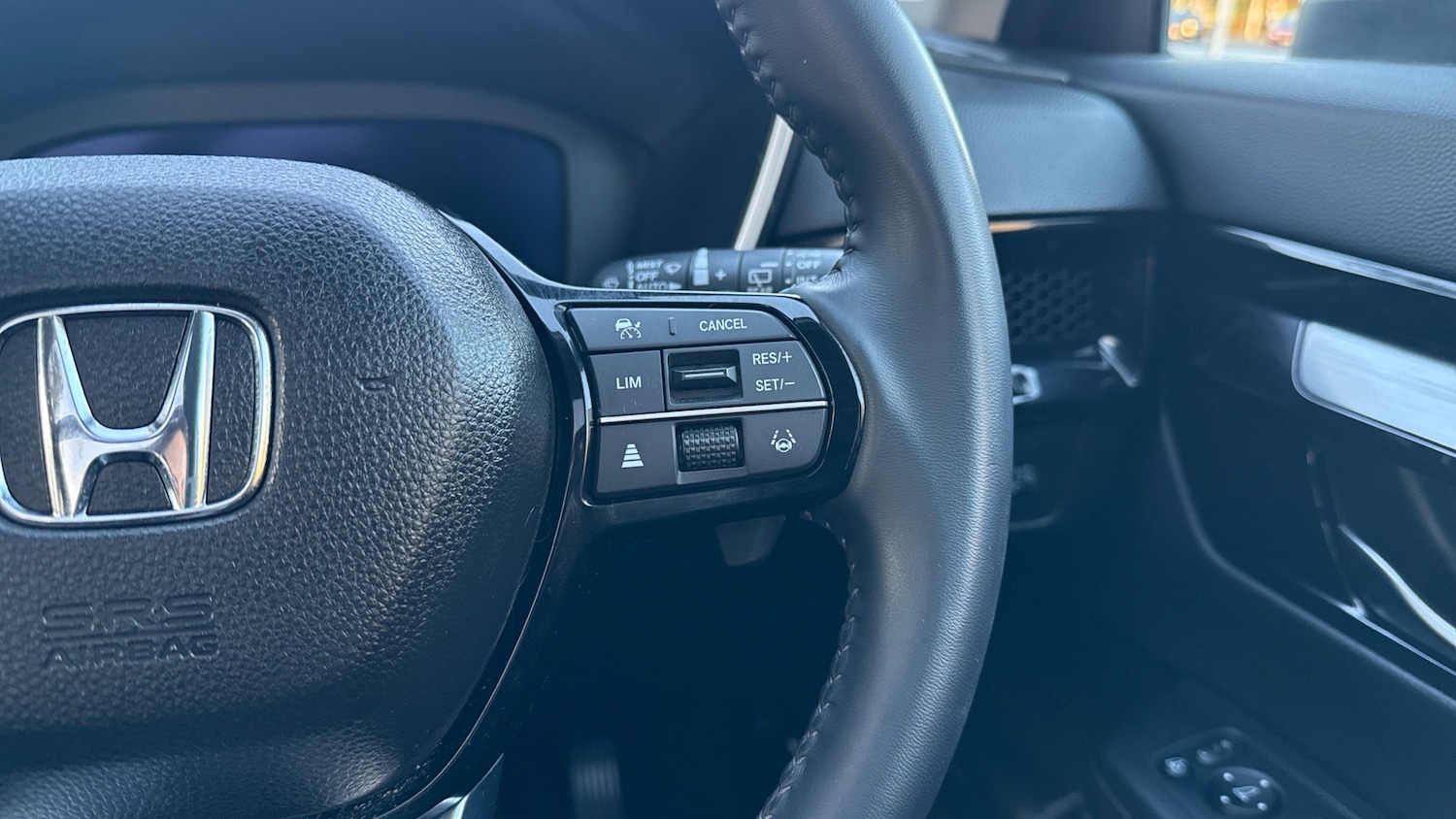 Used Honda CR-V 2024 for sale - 77210179: Photo 26