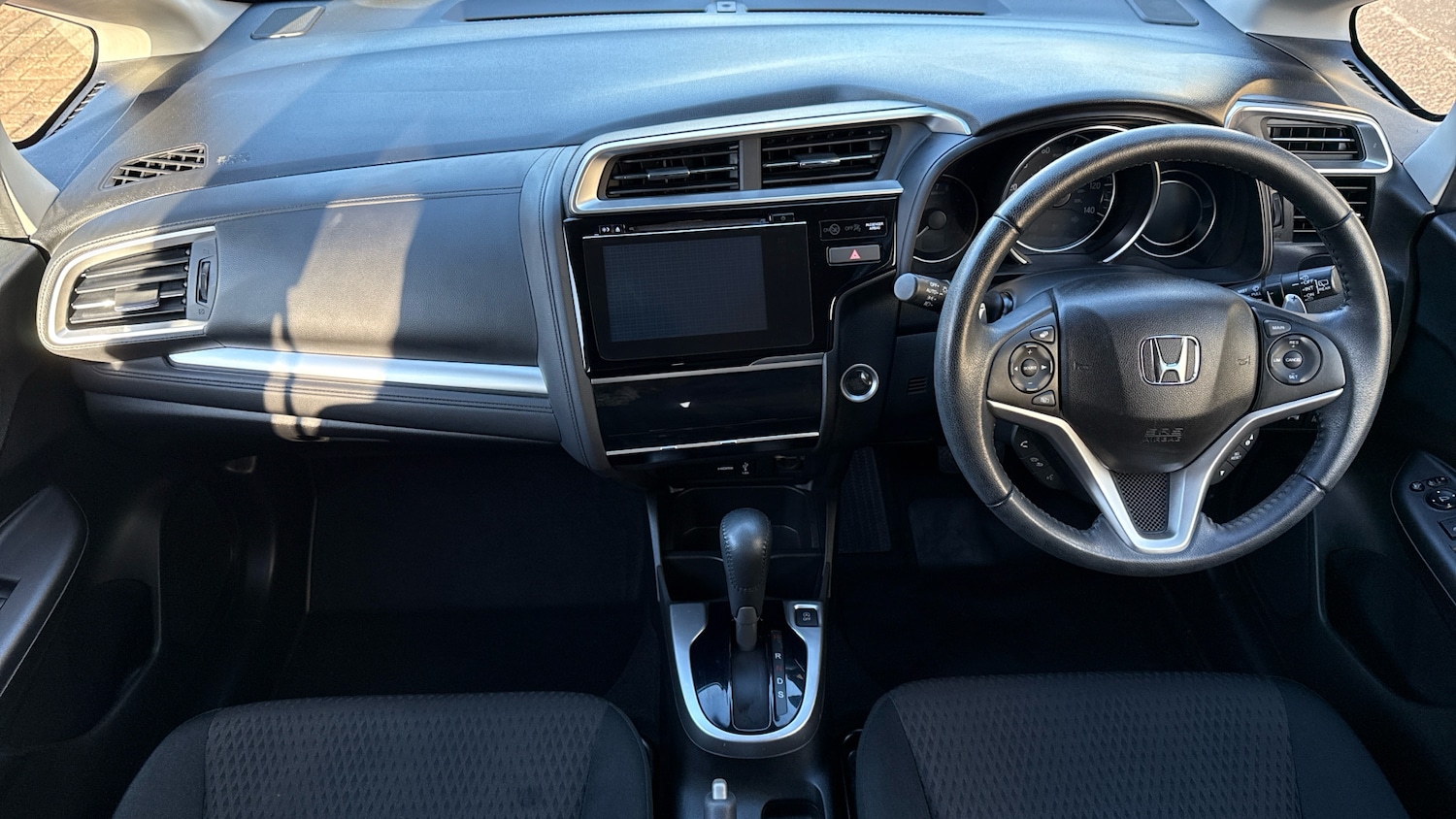 Used Honda Jazz 2018 for sale - 77210149: Photo 4