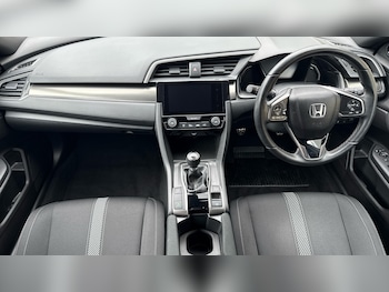 Used Honda Civic 2018 for sale - 78817394: Photo