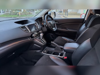 Used Honda CR-V 2016 for sale - 76366485: Photo