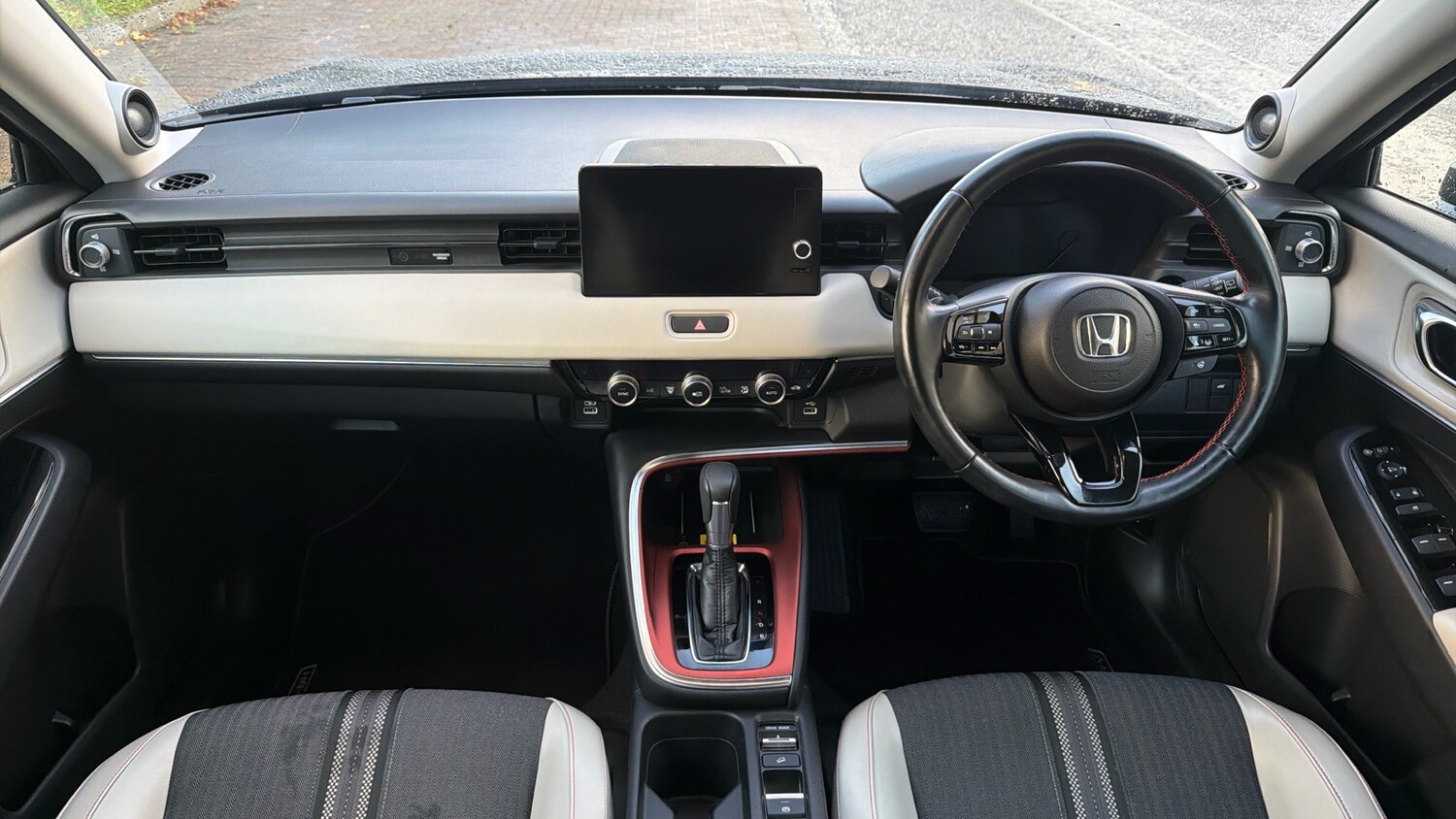 Used Honda HR-V 2022 for sale - 76452112: Photo 4