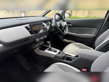 Used Honda Jazz 2022 for sale - 75484777: Photo