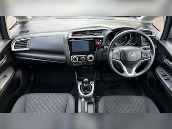 Used Honda Jazz 2016 for sale - 77004884: Photo