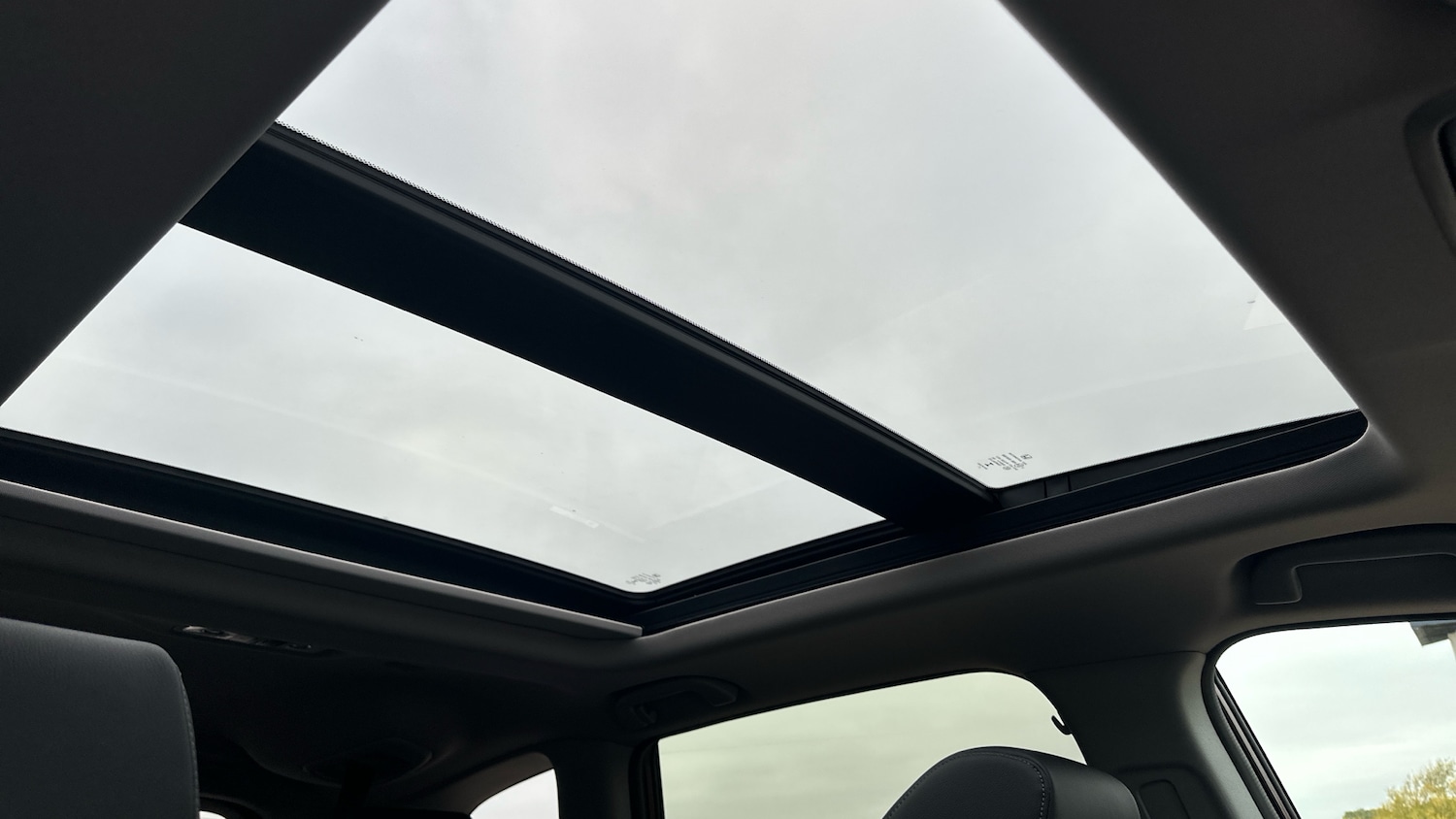 Used Honda CR-V 2022 for sale - 77210099: Photo 23