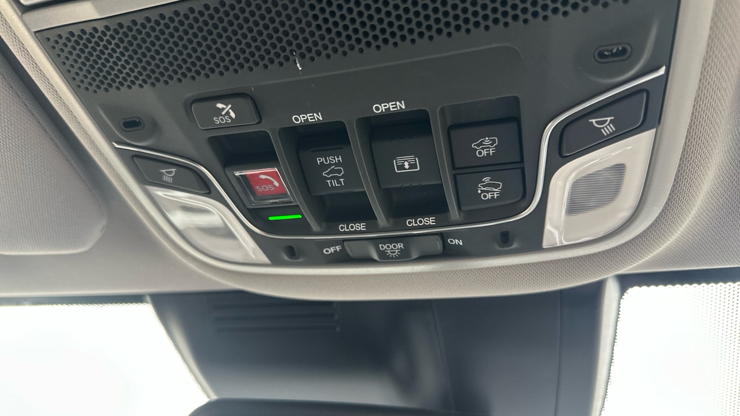 Used Honda CR-V 2022 for sale - 77210099: Photo 24