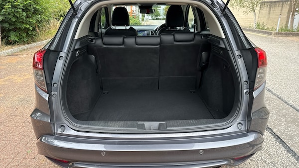 Used Honda HR-V 2020 for sale - 75726173: Photo 16