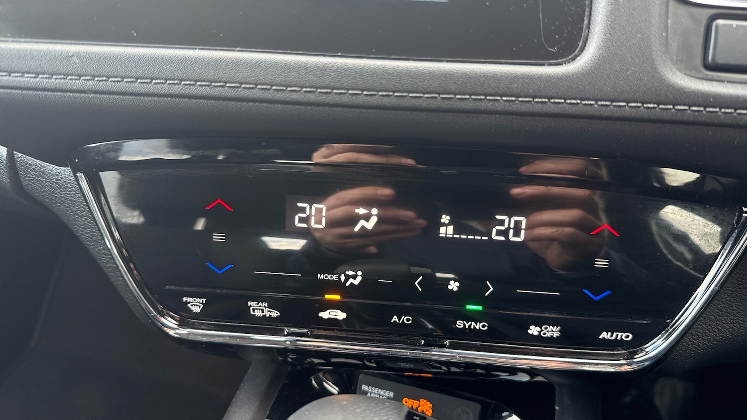 Used Honda HR-V 2018 for sale - 76894561: Photo 16