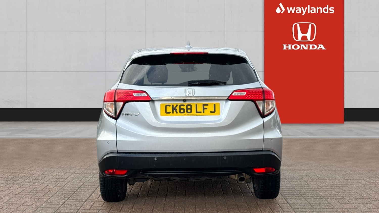 Used Honda HR-V 2018 for sale - 76894561: Photo 7