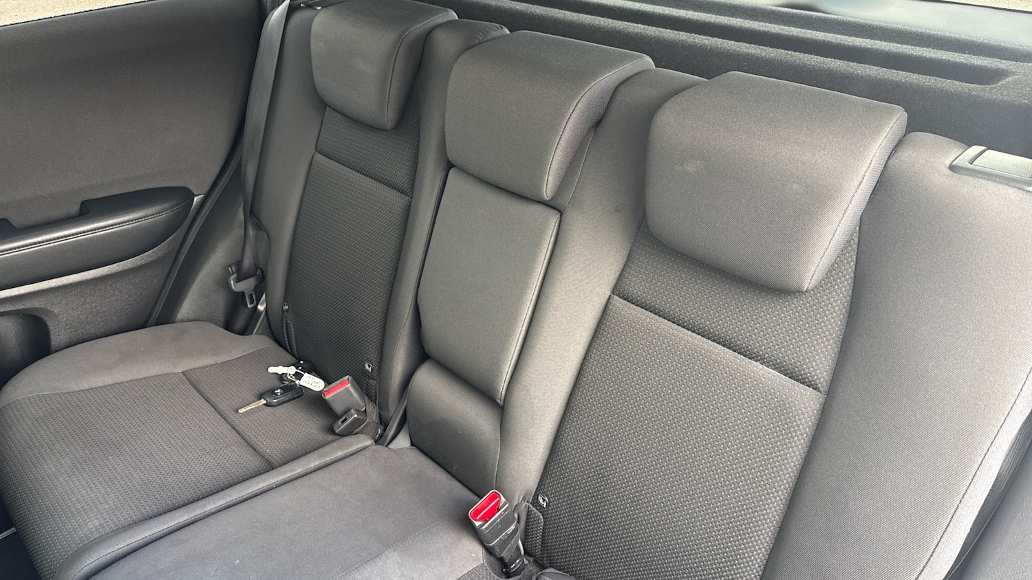 Used Honda HR-V 2018 for sale - 76894561: Photo 8