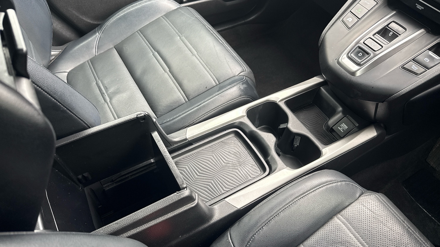 Used Honda CR-V 2019 for sale - 77600305: Photo 25