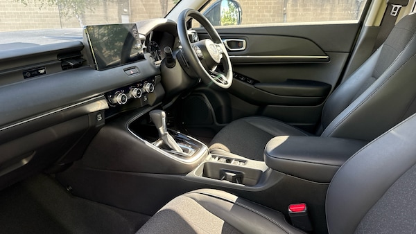 Used Honda HR-V 2023 for sale - 75484737: Photo 2