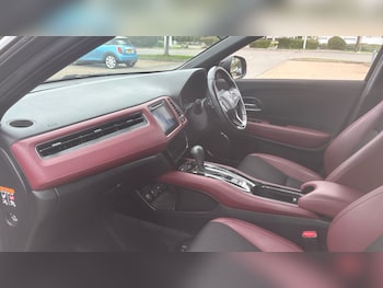 Used Honda HR-V 2020 for sale - 76037775: Photo