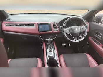 Used Honda HR-V 2020 for sale - 76037775: Photo